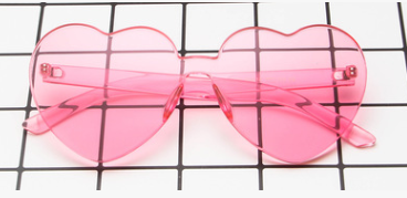 HOOR Candy Heart Sunglasses Pink