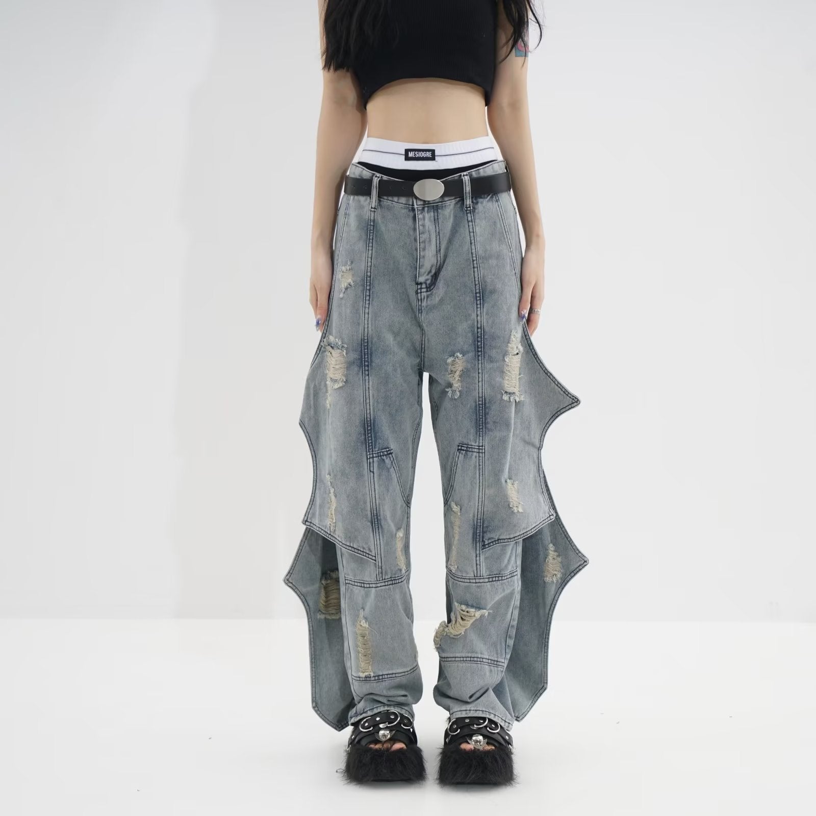 HOOR Loose Straight Jeans