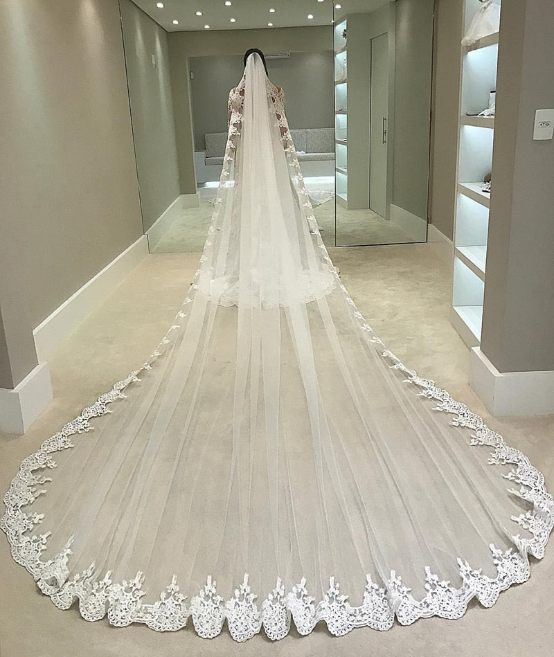 HOOR White Ivory Bridal Veil