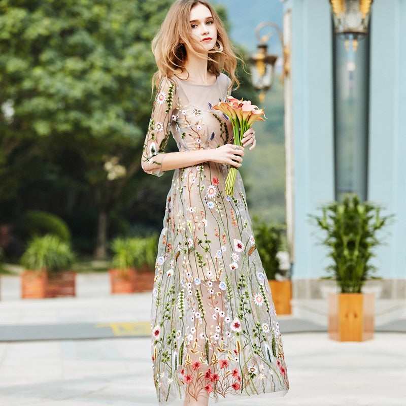 HOOR Elegant Embroidery Dress Multi Colour