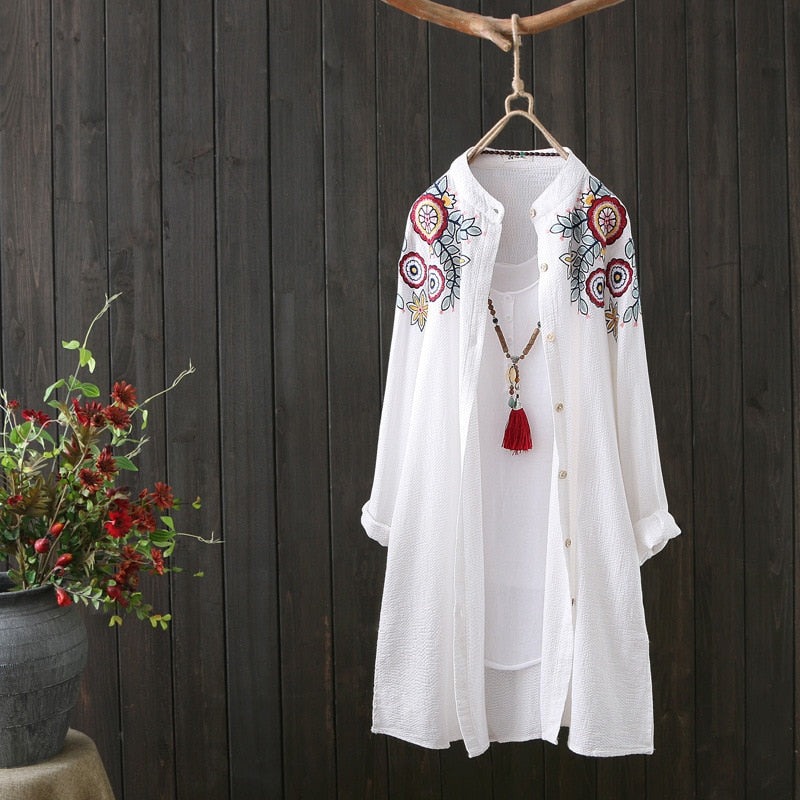 HOOR Embroidered Long Kurtis White